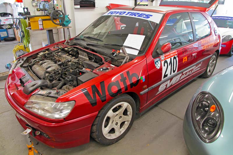 Peugeot 306 race car